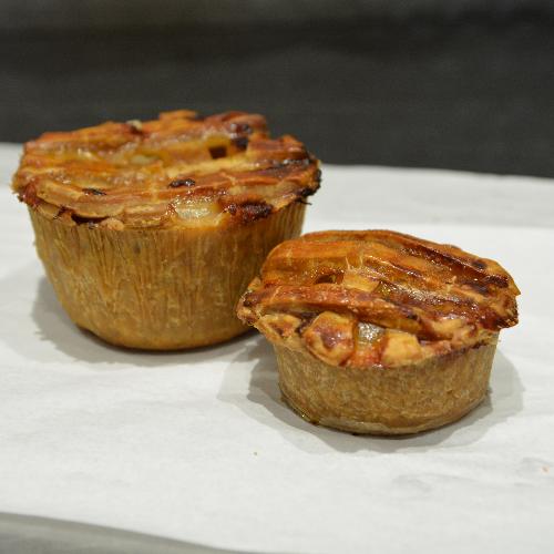 Pork Pie with Apple (med)
